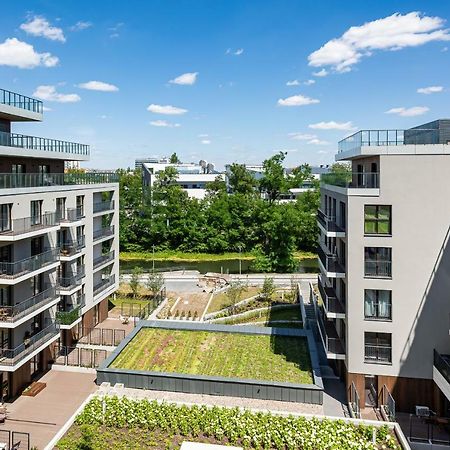 Apartment Walonska With Free Parking Wroclaw By Noclegi Renters Eksteriør bilde