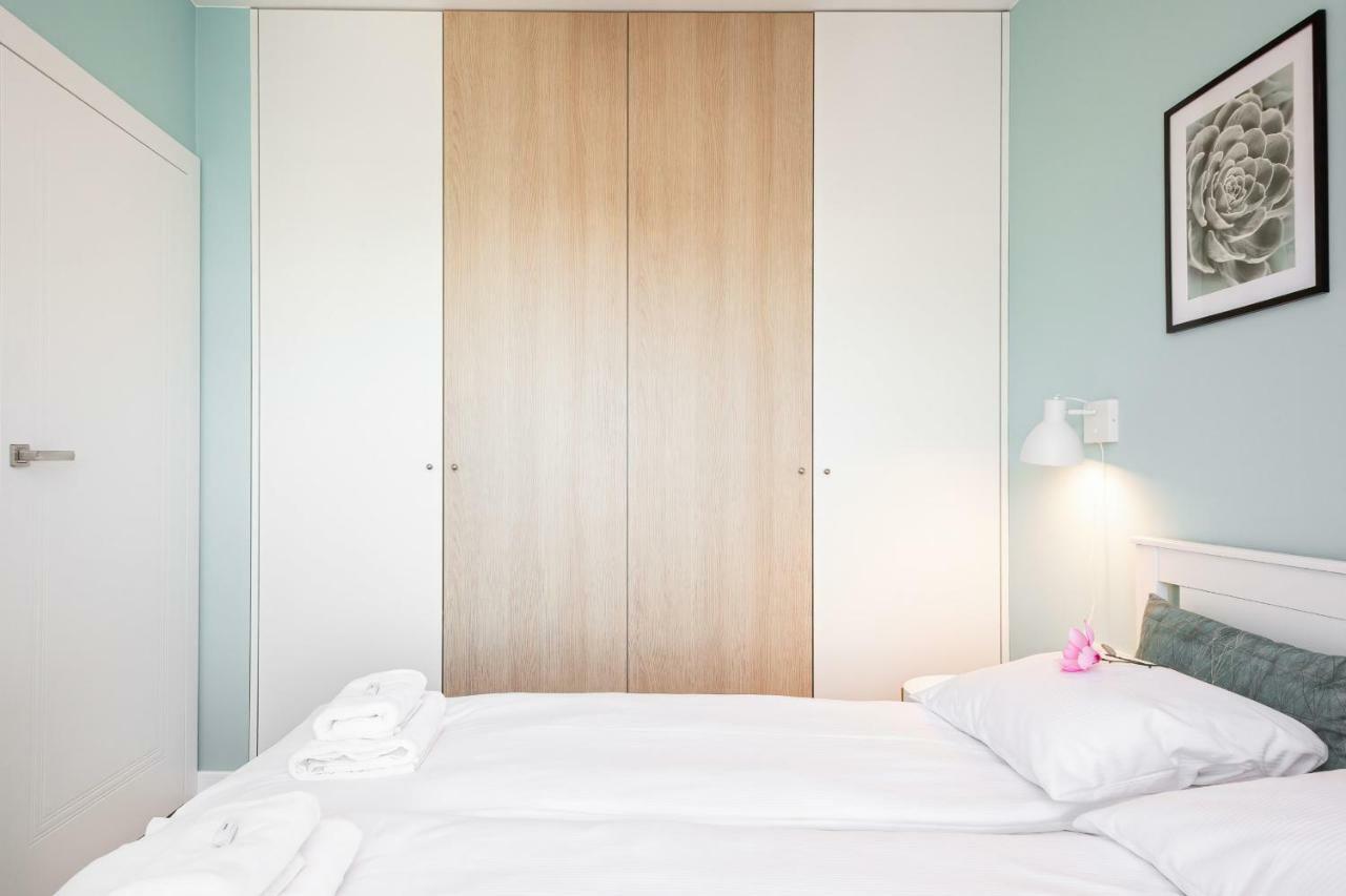 Apartment Walonska With Free Parking Wroclaw By Noclegi Renters Eksteriør bilde